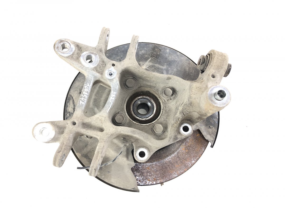 Honda CR-V Wheel bearing housing rear left 52215TNYJ00 Wheel bearing housing rear left HON...