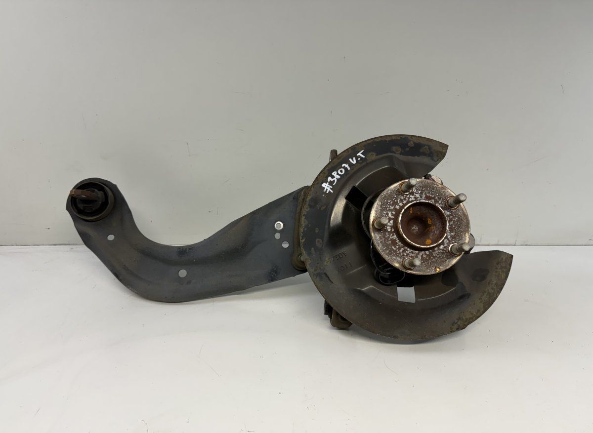 B45A-26-12X B45A-28-250 B45A2612X B45A28250 Wheel bearing housing rear left MAZDA 3 III (BM) (2013-2018)