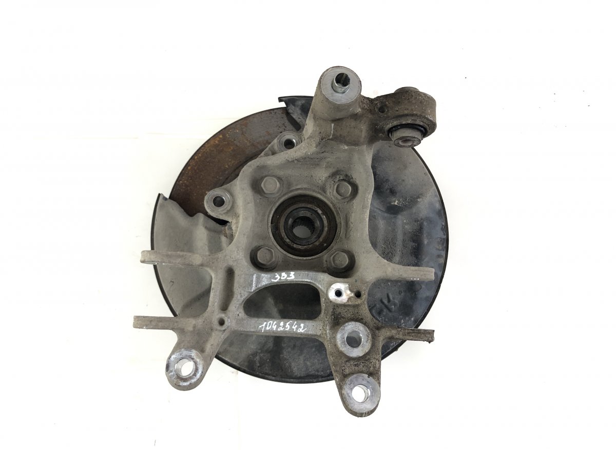 Honda CR-V Wheel bearing housing rear right 52210TNYJ00 Wheel bearing housing rear right HO...