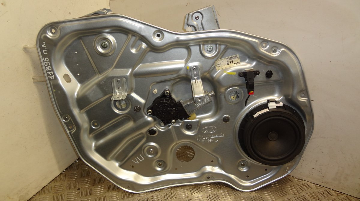 Kia Sorento Window Regulator Compl. front left 82401-1U000 Window Regulator Compl. front left ...