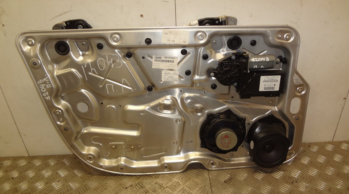 Volkswagen Phaeton Window Regulator Compl. front left Window Regulator Compl. front left VW PHAETON (...