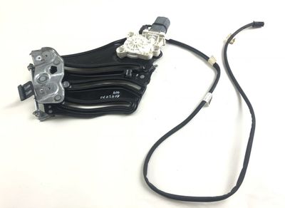 A1726700103 Logu regulators Kompl. aizmugurē pa kreisi MERCEDES-BENZ SLK (R172) (2011-2020)