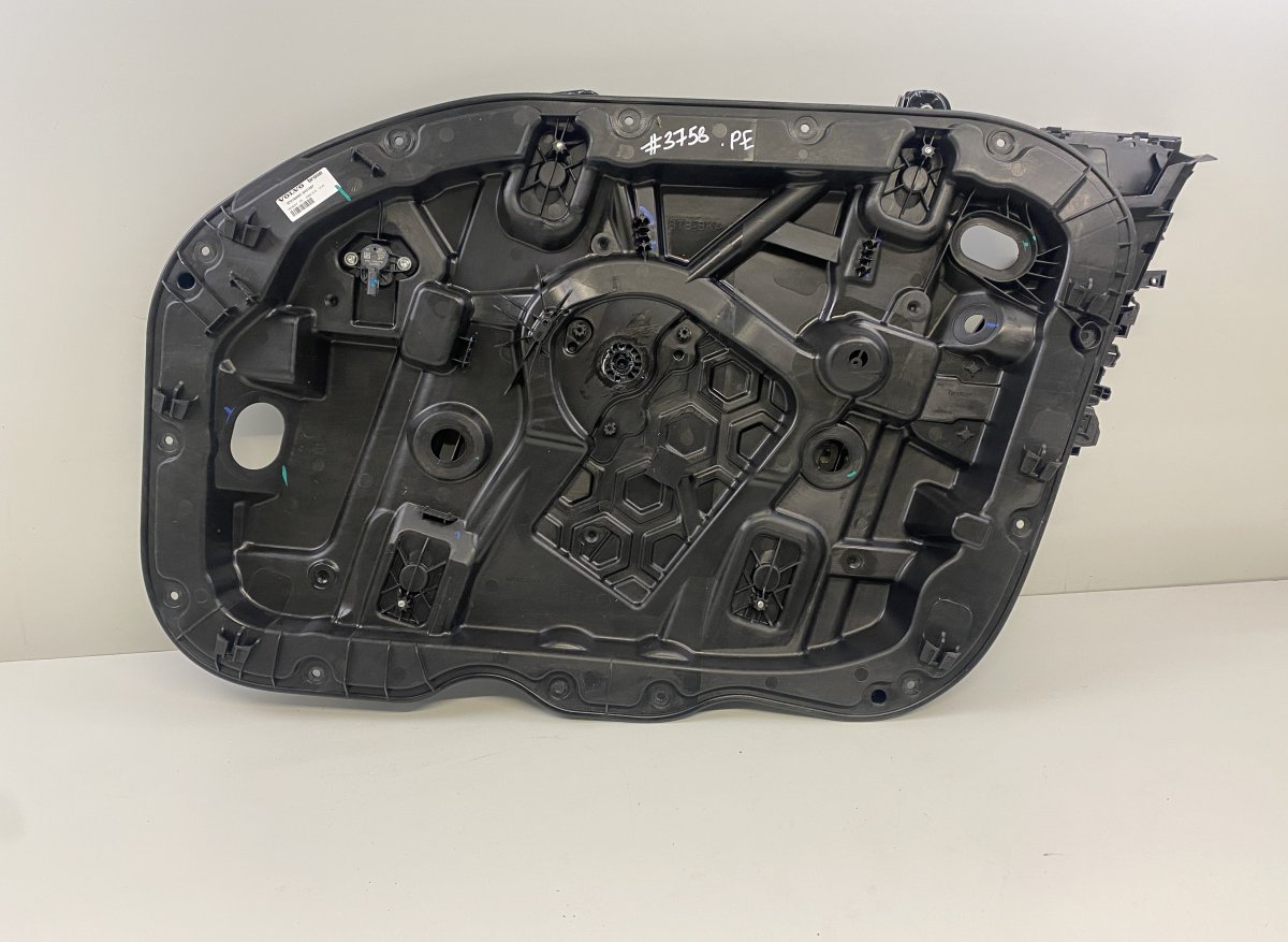 Volvo XC40 / EX40 Window Regulator mechanism front right 678190687 Window Regulator mechanism front righ...