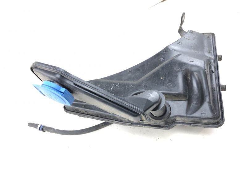 95B955451 Window washer reservoir PORSCHE MACAN I (95B) (2014-2024)