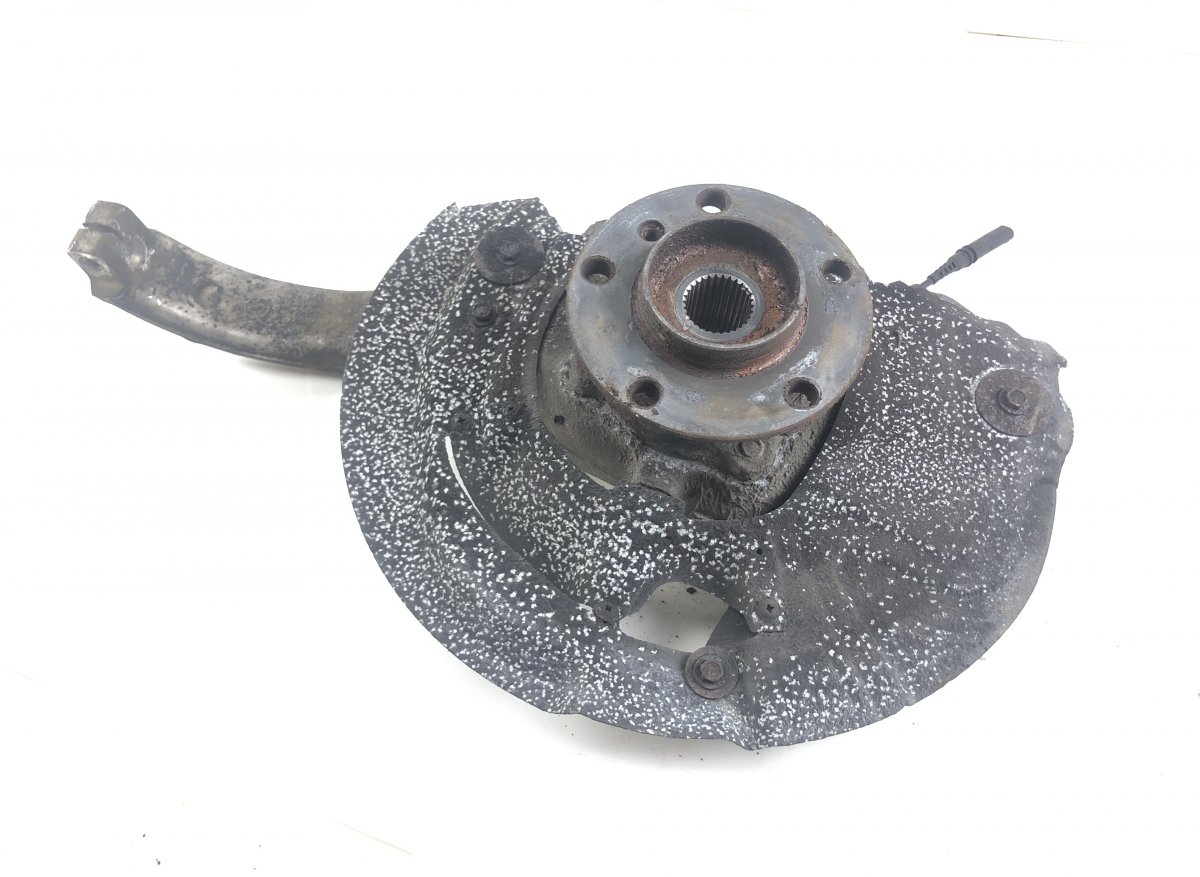 BMW X5 (F15) Wheel bearing housing front left 6869869 Wheel bearing housing front left BMW X5...