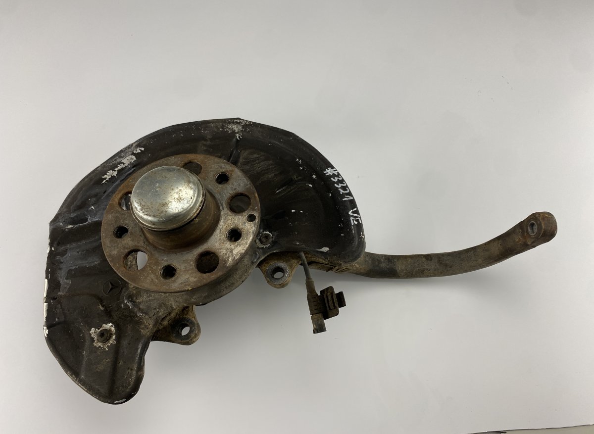 Mercedes-Benz CLS (C219) Wheel bearing housing front left A2113304720 2113304720 2113306420 A2113306420 W...