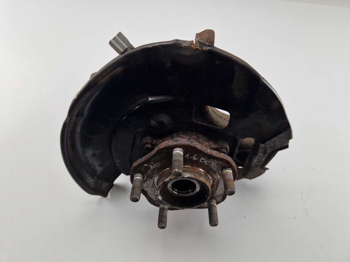 Nissan X-Trail / Rogue Wheel bearing housing front left 40015JD000 Wheel bearing housing front left NIS...