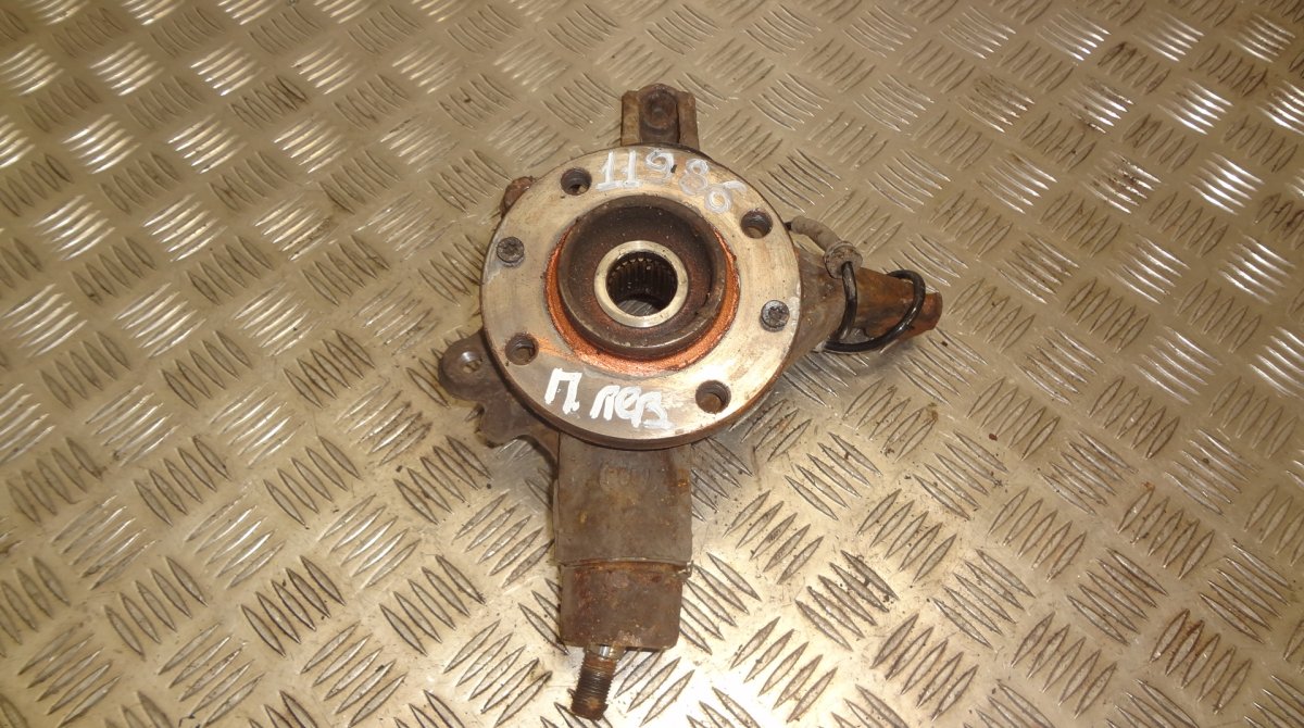 Citroen Berlingo Wheel bearing housing front left Wheel bearing housing front left CITROËN BERLIN...
