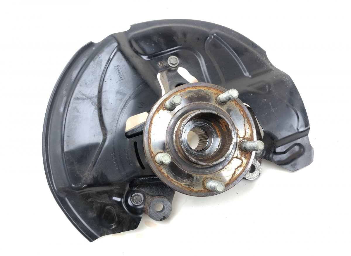 Ford Focus Wheel bearing housing front left 2641068 Wheel bearing housing front left FORD F...
