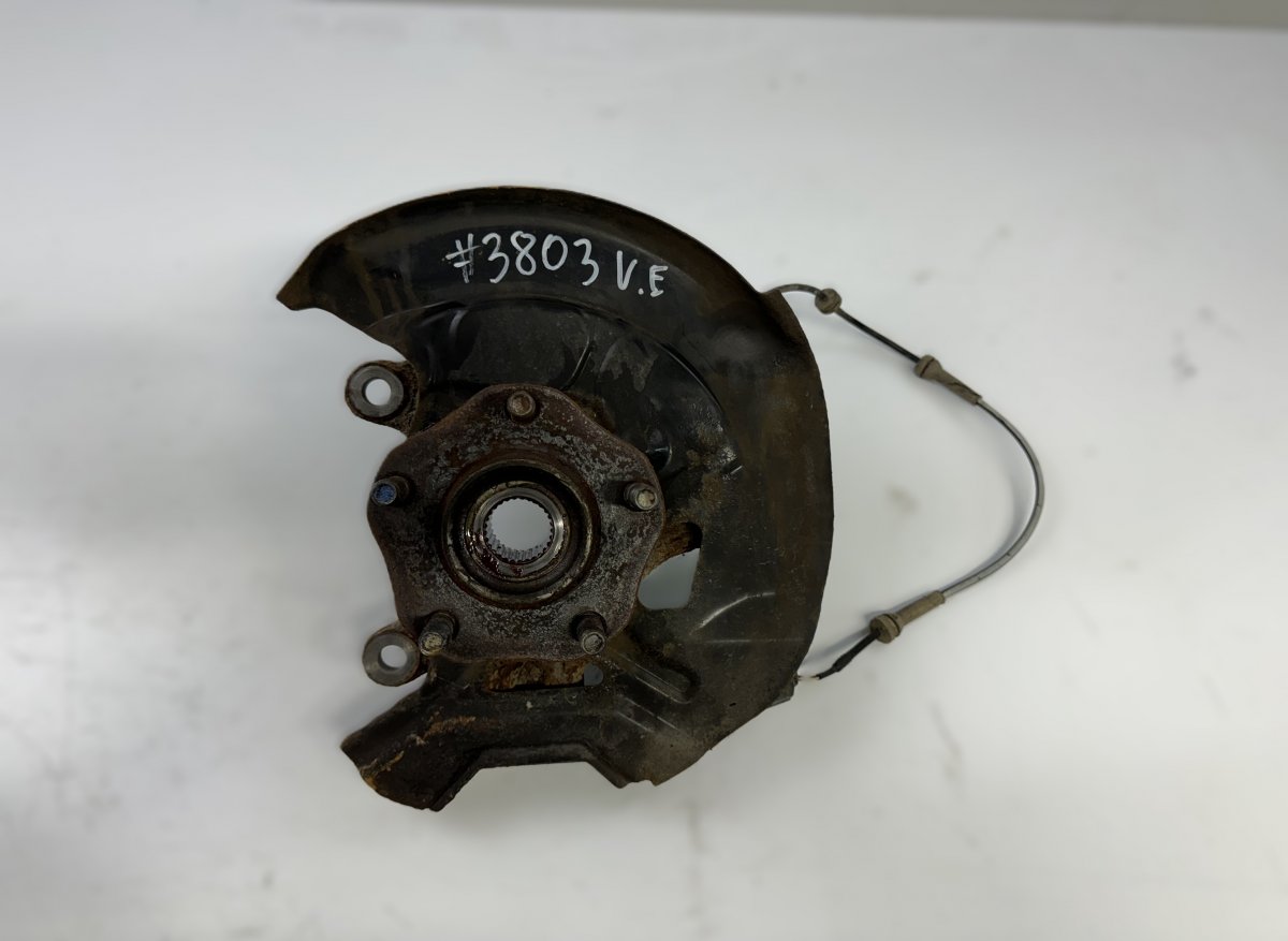 Nissan X-Trail / Rogue Wheel bearing housing front left 400154CE0A Wheel bearing housing front left NIS...