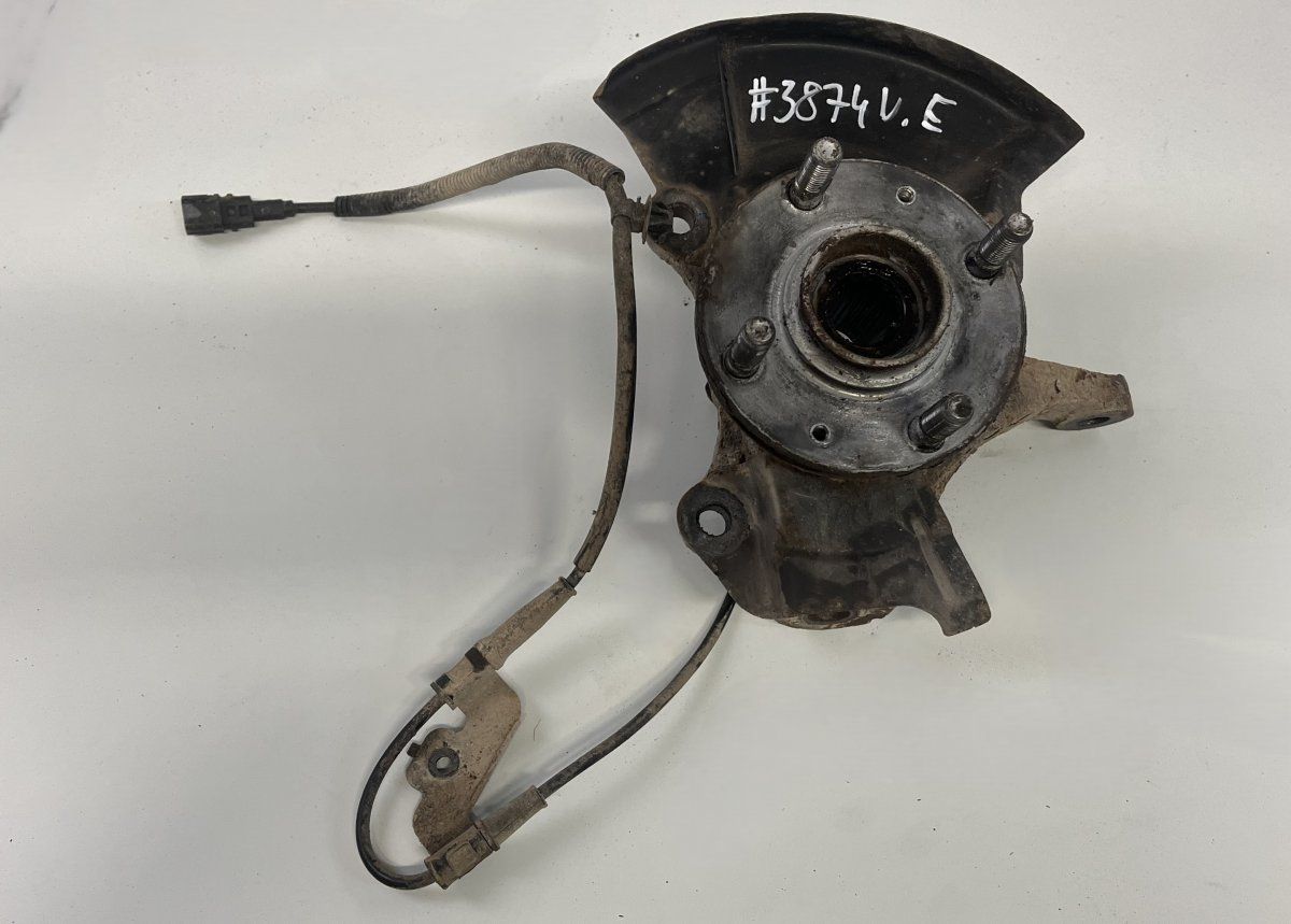 51715C8000 Wheel bearing housing front left HYUNDAI i20 II (GB) (2014-2020)