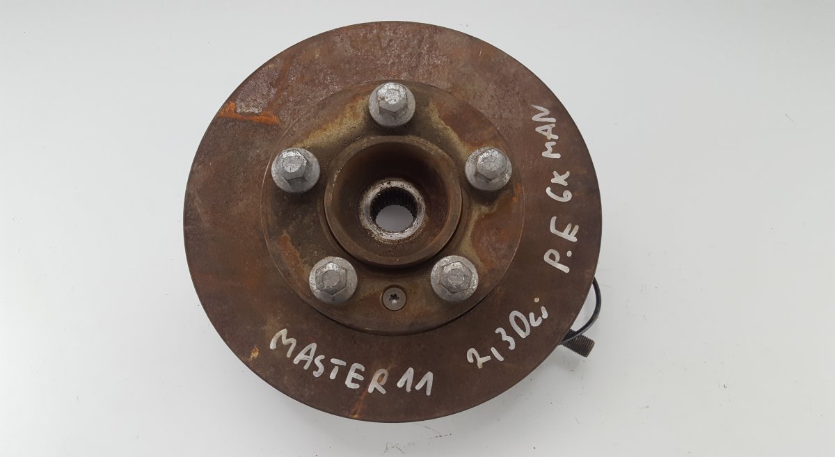 Renault Master Wheel bearing housing front right Wheel bearing housing front right RENAULT MASTE...