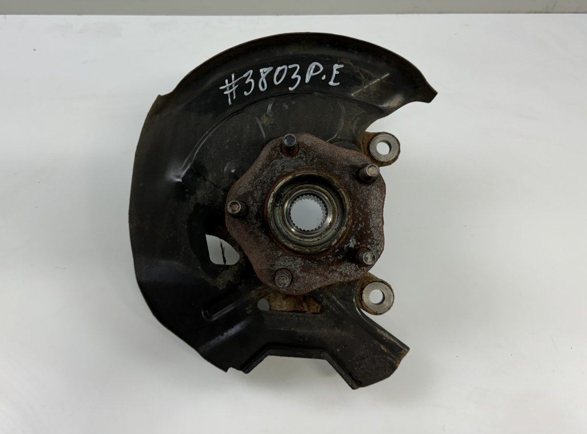 Nissan X-Trail / Rogue Wheel bearing housing front right Wheel bearing housing front right NISSAN X-TRAI...