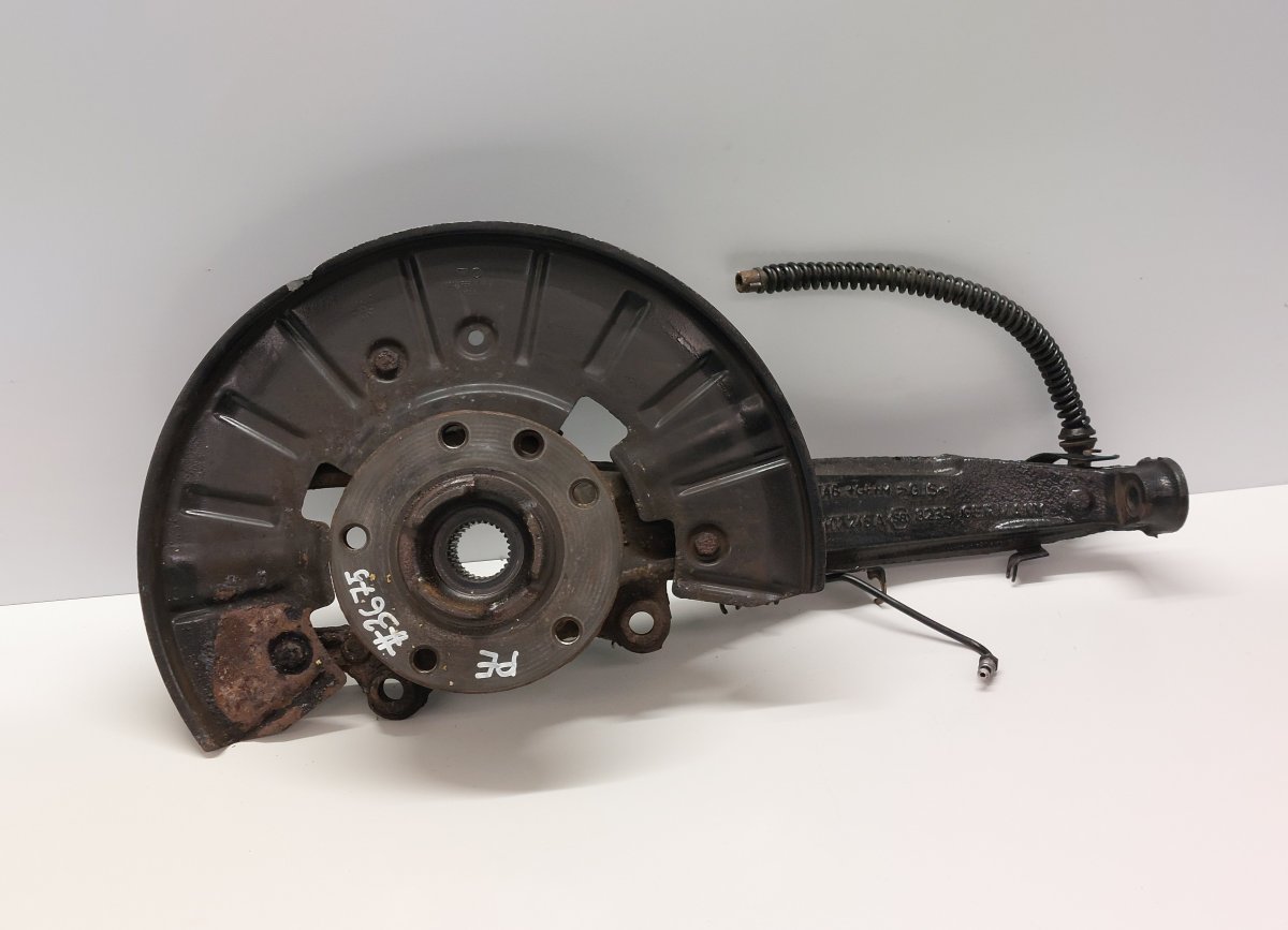 Volkswagen Touareg Wheel bearing housing front right 7P6407265A 7L0615311B Wheel bearing housing fro...