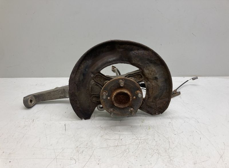 4320130010 4320130010 Wheel bearing housing front right LEXUS GS III (2005-2011)