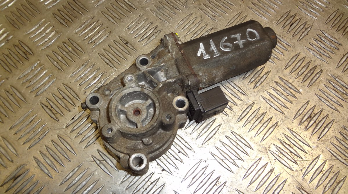 BMW X5 (E53) Transfer box actuator motor