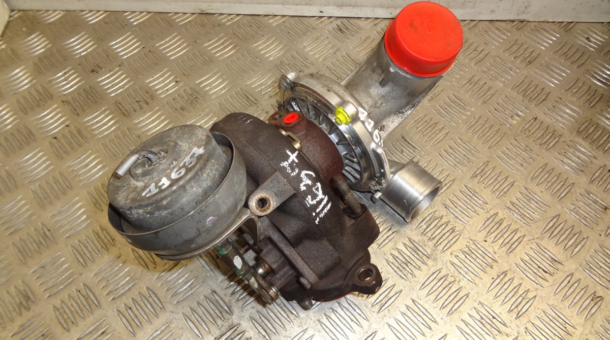 Toyota Avensis (T25) Turbocharger VB19 Turbocharger TOYOTA AVENSIS (T250) (2003-2...