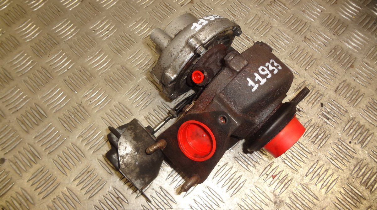 Citroen Jumpy Turbocharger GT1749V Turbocharger CITROËN JUMPY II (2007-201...