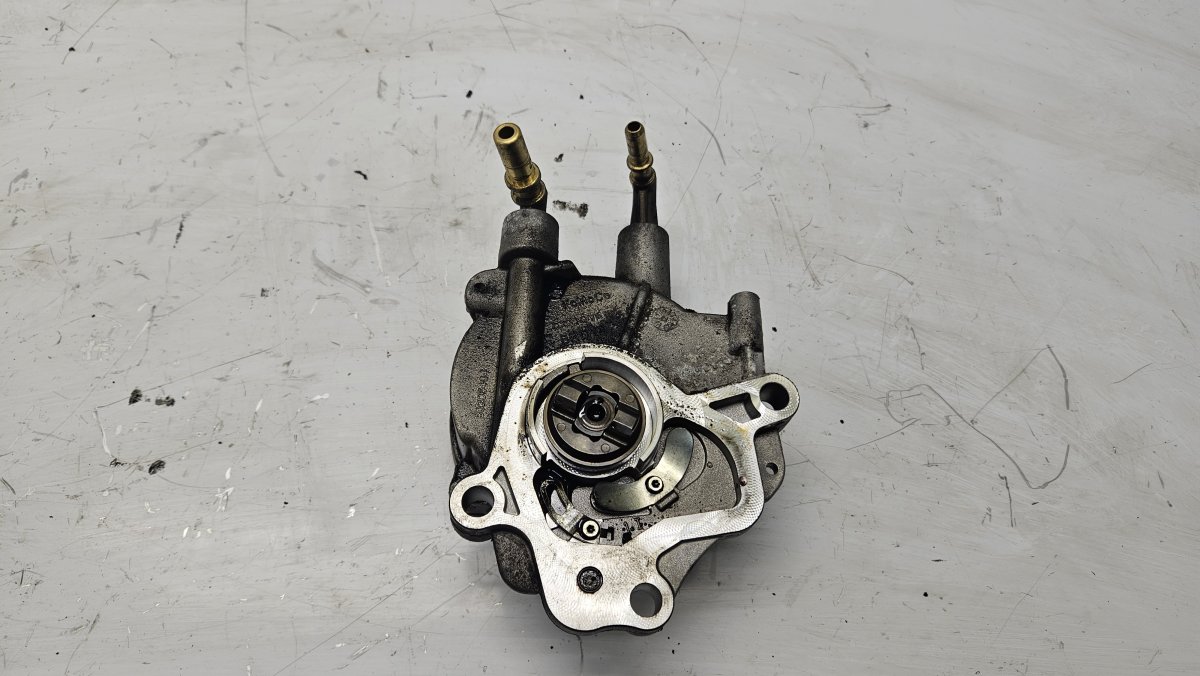 Jaguar XF Vacuum pump Brakes DX2Q2A451 7.04310.14.0 Vacuum pump Brakes JAGUA...