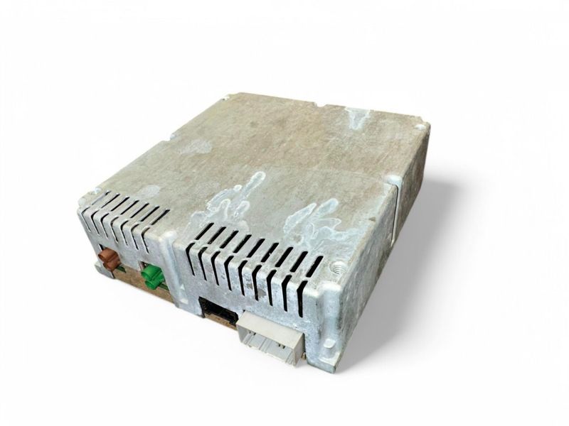 XRA500070 UH4219C063BA TV - Receiver (Tuner) LAND ROVER RANGE ROVER III (LM) (2002-2012)