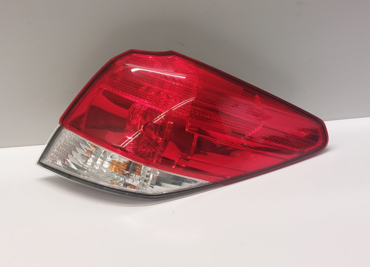 Subaru Legacy Tail light, right 84912AJ090 220-20067 Tail light, right SUBARU L...
