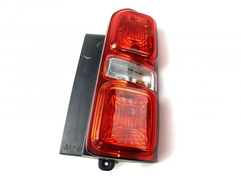 9808243080 Tail light, right CITROËN JUMPY III (2016-)