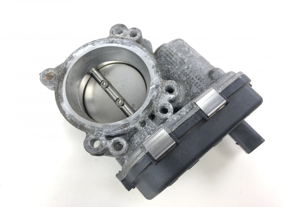 Skoda Karoq Throttle body