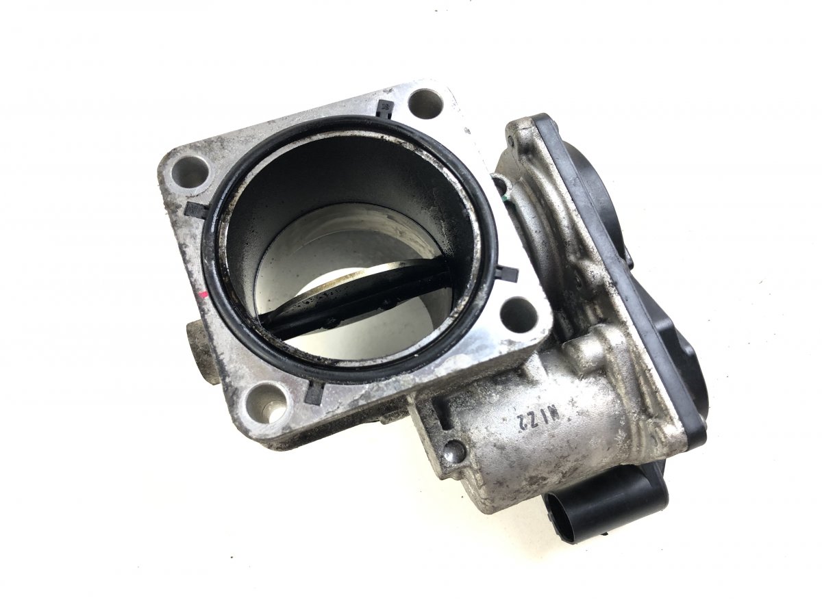 Kia Sorento Throttle body 351002F900 Throttle body KIA SORENTO III (UM) (...