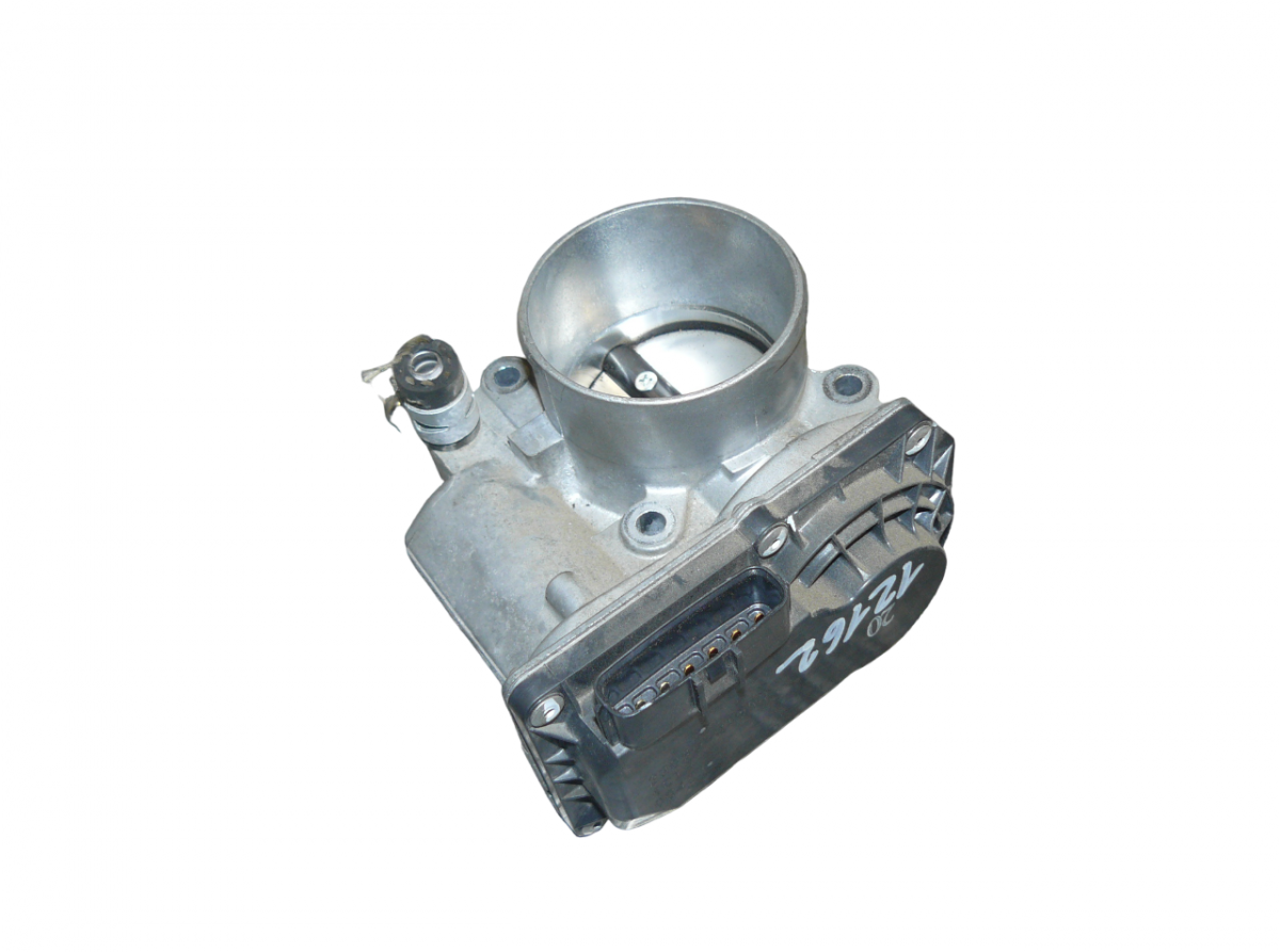 Toyota Verso Throttle body Throttle body TOYOTA VERSO (AR20) (2009-2018)

...