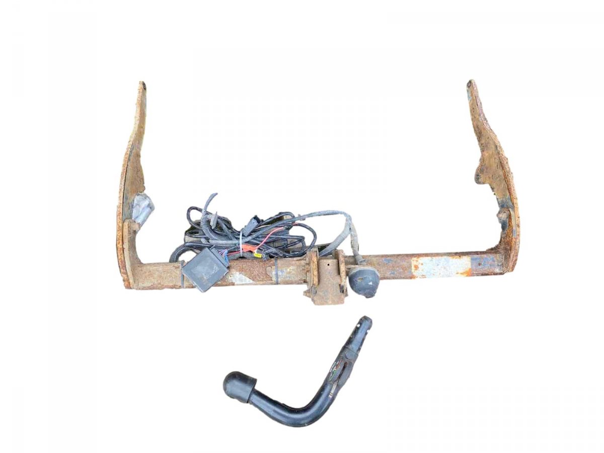Renault Clio vetokoukut 8201299853 Towbar RENAULT CLIO IV / THALIA (BH,...