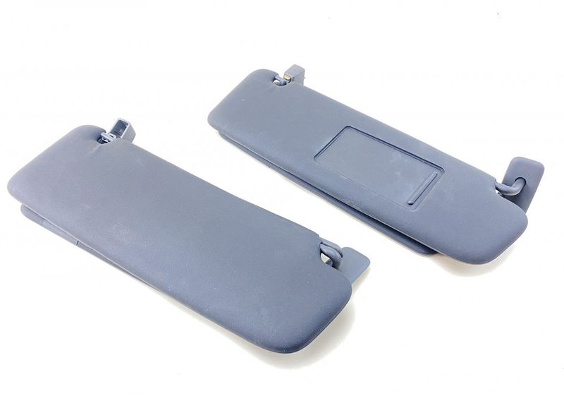 7P0857551G 7P0857552D Sun visor set VW TOUAREG II (7P) (2010-2018)