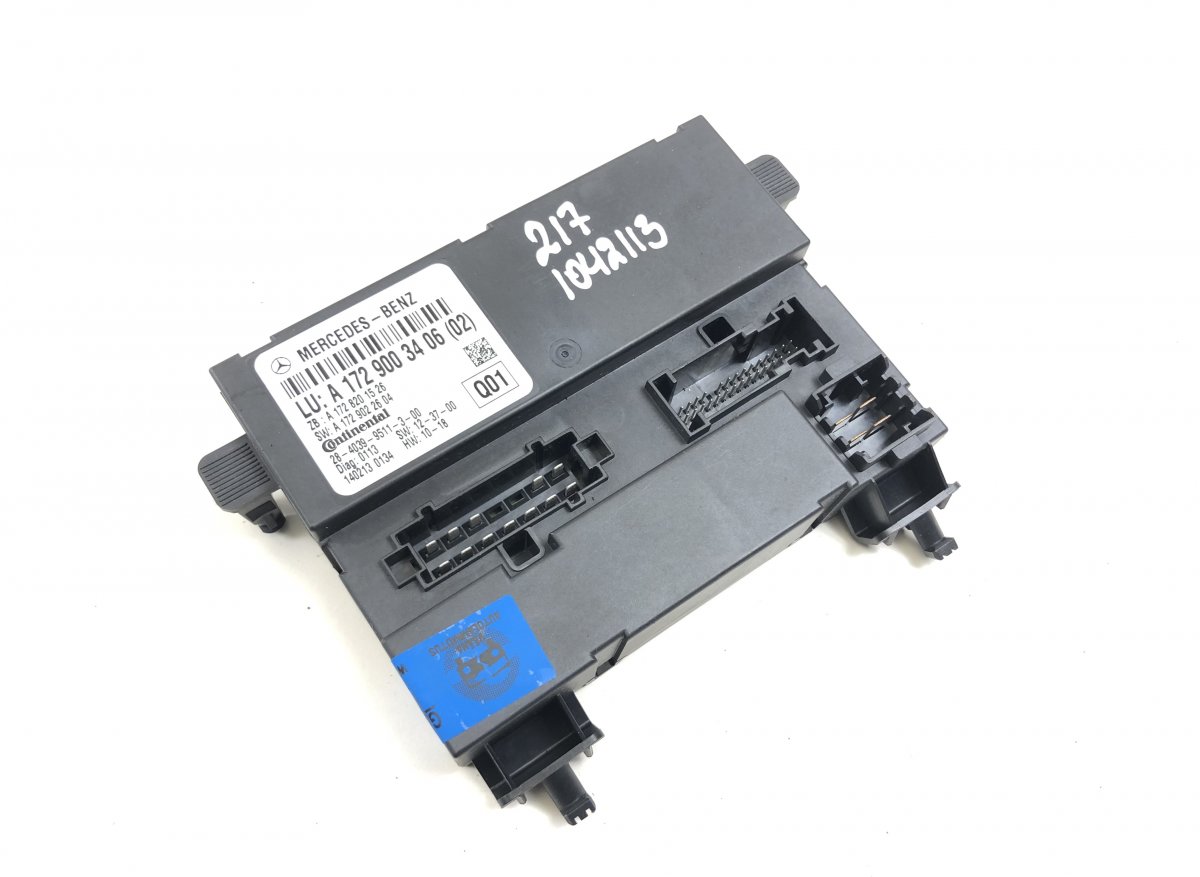 Mercedes-Benz SLK (R172)  Kattoikkuna ohjausyksikkö 2840399511300 Sunroof control unit MERCEDES-BEN...