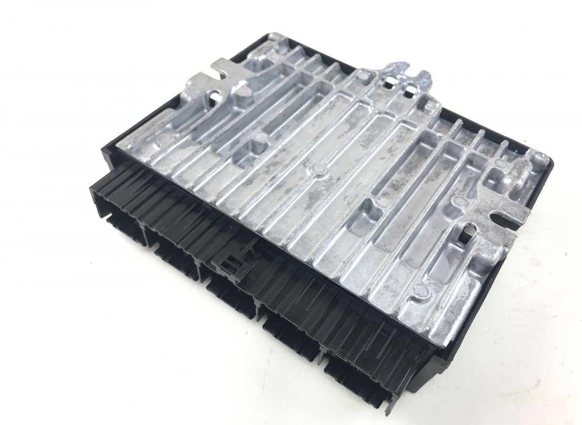 Land Rover Range Rover (L405) Suspension Control Unit LR033253 Suspension Control Unit LAND ROVER RAN...