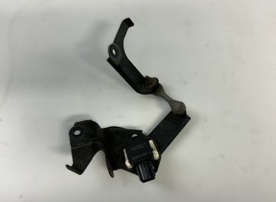 KD54-51-22Y KD545122Y Niveausensor hinten links MAZDA 3 III (BM) (2013-2018)