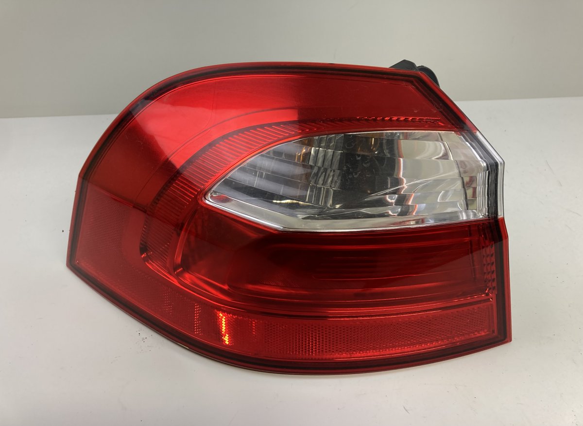 Kia Rio (UB) задняя фара (левая) 924011W2 Tail light left KIA RIO III (UB) (2010...