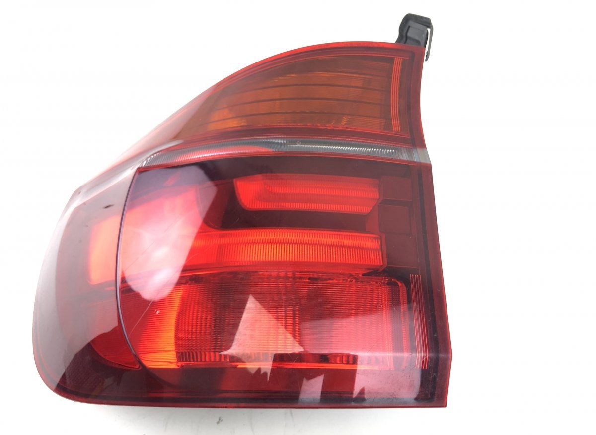 7227789 Tail light left BMW X5 (E70) (2007-2013)