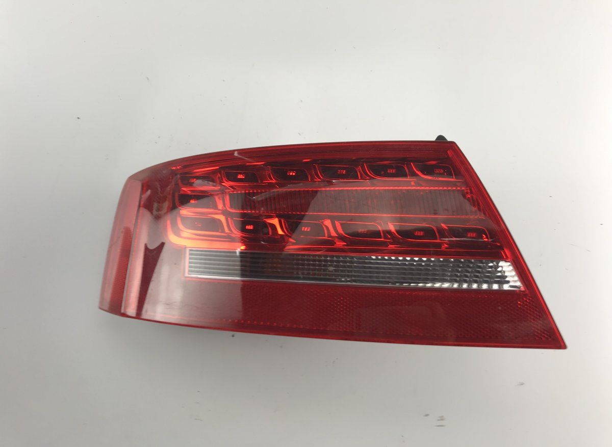 8T8945095B Tail light left AUDI A5 (B8) (2007-2016)