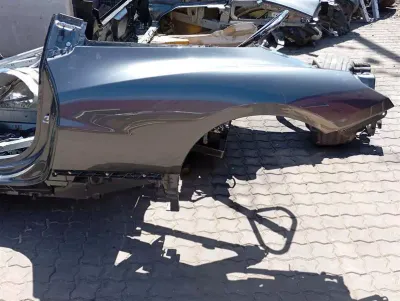 FERRARI 458 F142 Spider левое крыло 84326311