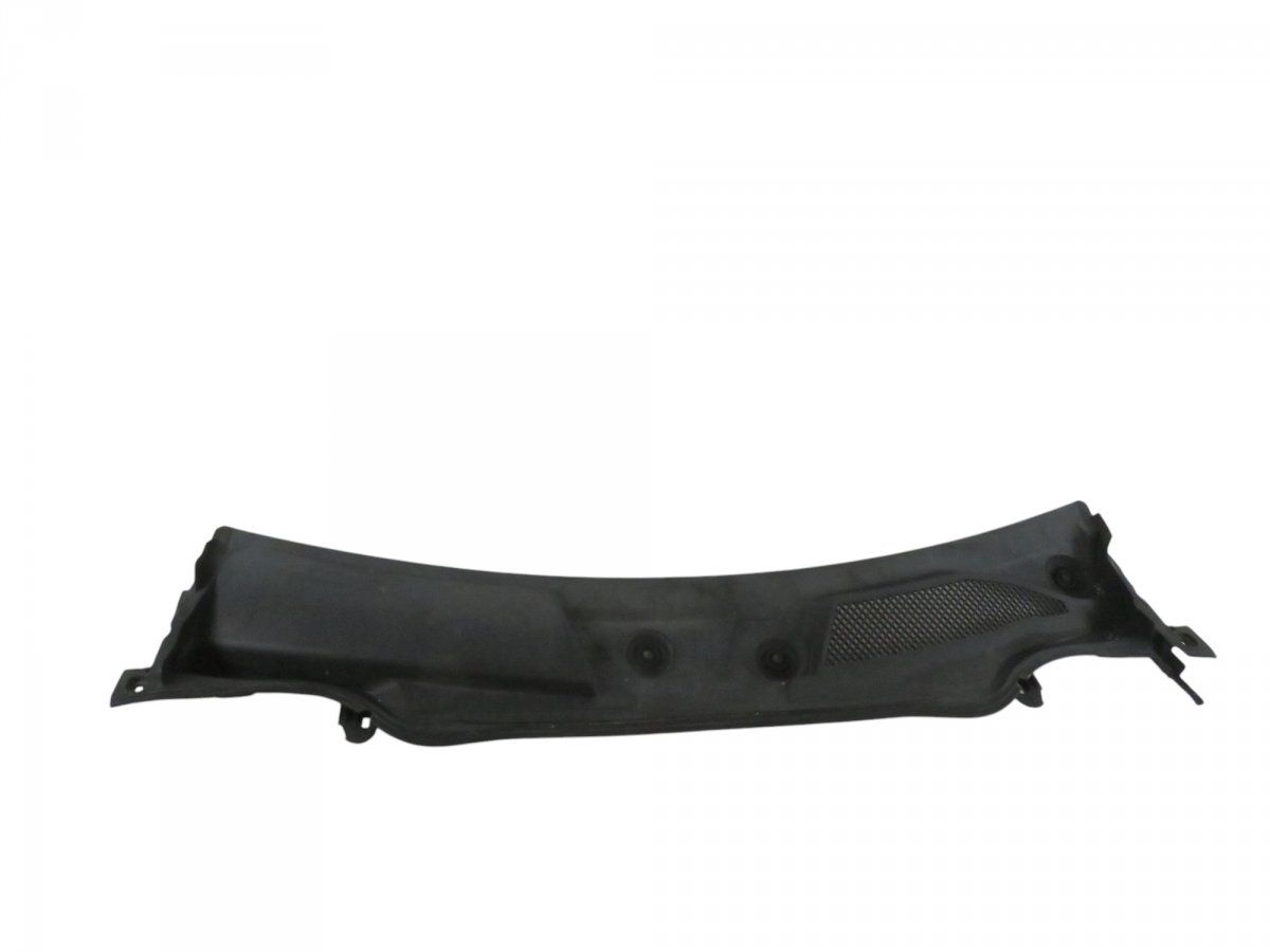 A1768300013 Wiper cowl MERCEDES-BENZ A-CLASS (W176) (2012-2018)