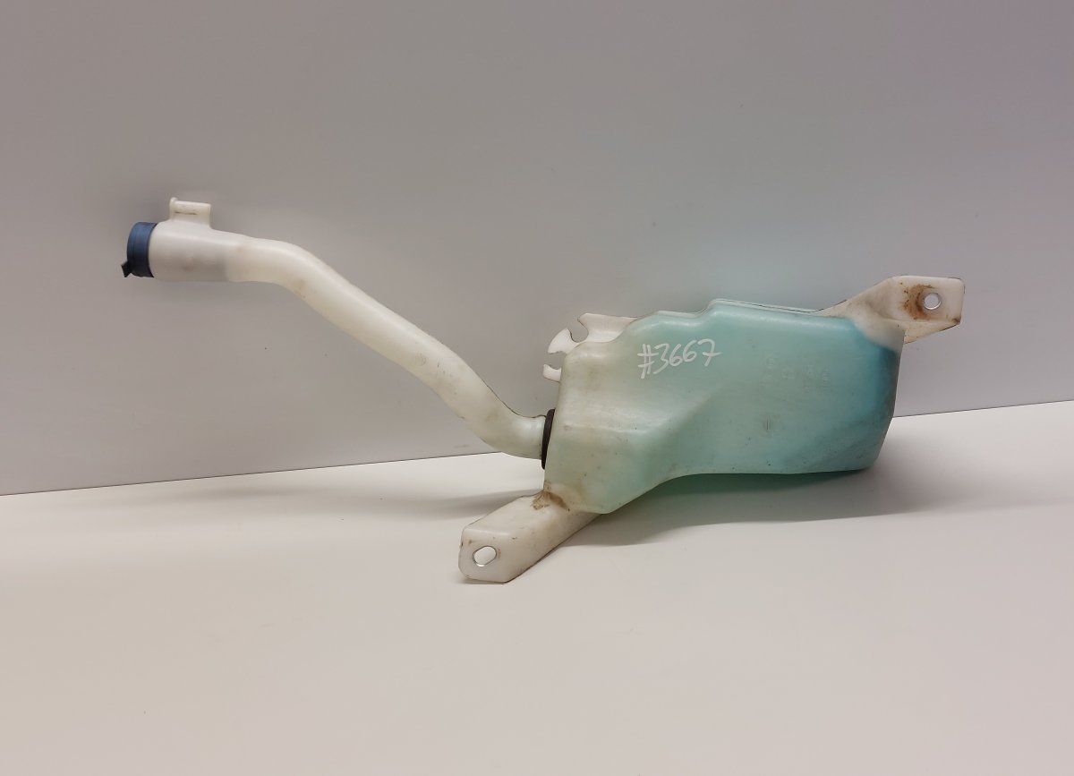 Alfa-Romeo Giulietta (940) Window washer reservoir 50515462 71740942 Window washer reservoir ALFA ...
