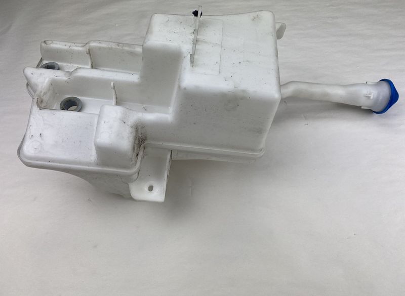Réservoir de lave-glace VOLVO V40 (2012-2019)