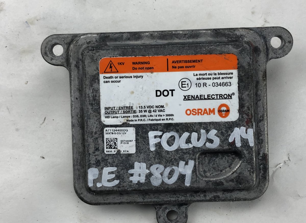 Ford Focus Xenon control unit right A71154400DG Xenon control unit right FORD FOCUS...