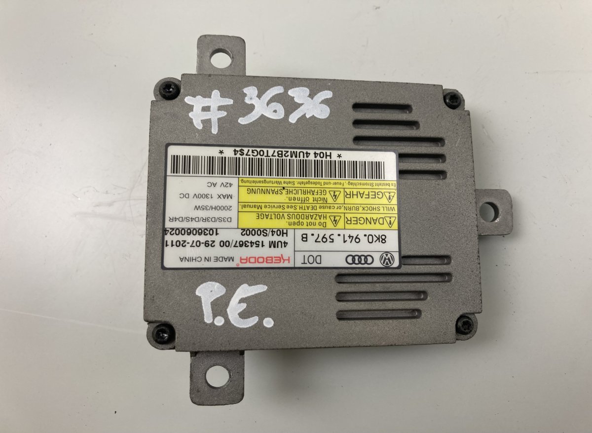 Volkswagen Passat (B7) Xenon control unit right 8K0941597B 1036060024 Xenon control unit right ...