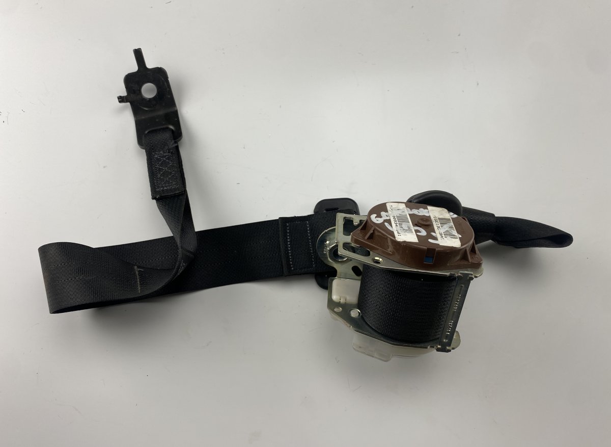 Jeep Grand Cherokee (WK) Seat Belt Rear Left P1GE13DX9AC 1GE13DX9AC Seat Belt Rear Left JEEP...