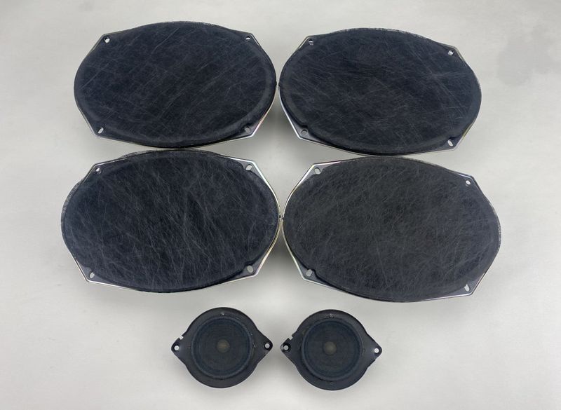 Ensemble de haut-parleurs CHRYSLER VOYAGER V (RT) (2007-2016)