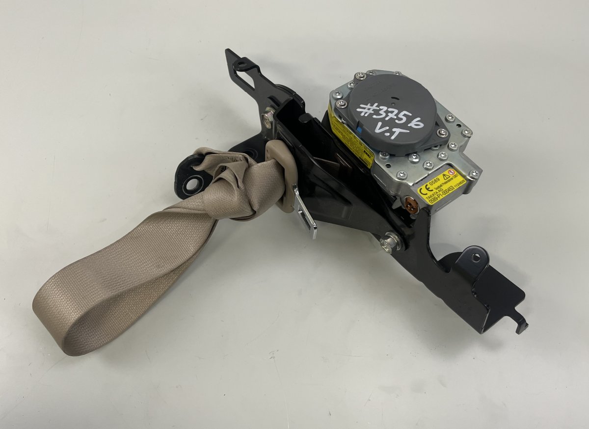 Subaru Legacy Seat Belt Rear Left