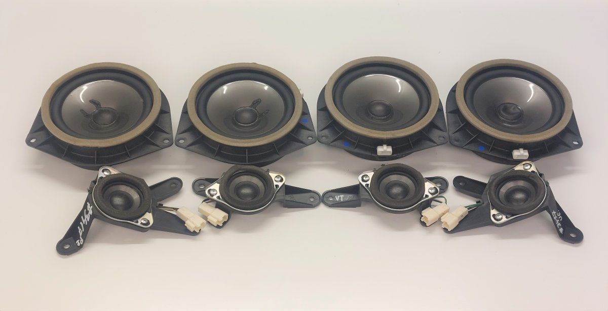 86160-53210 8616053210 86160-53240 8616053240 86160-53260 8616053260 Set of loudspeakers LEXUS IS II (XE20) (2005-2013)