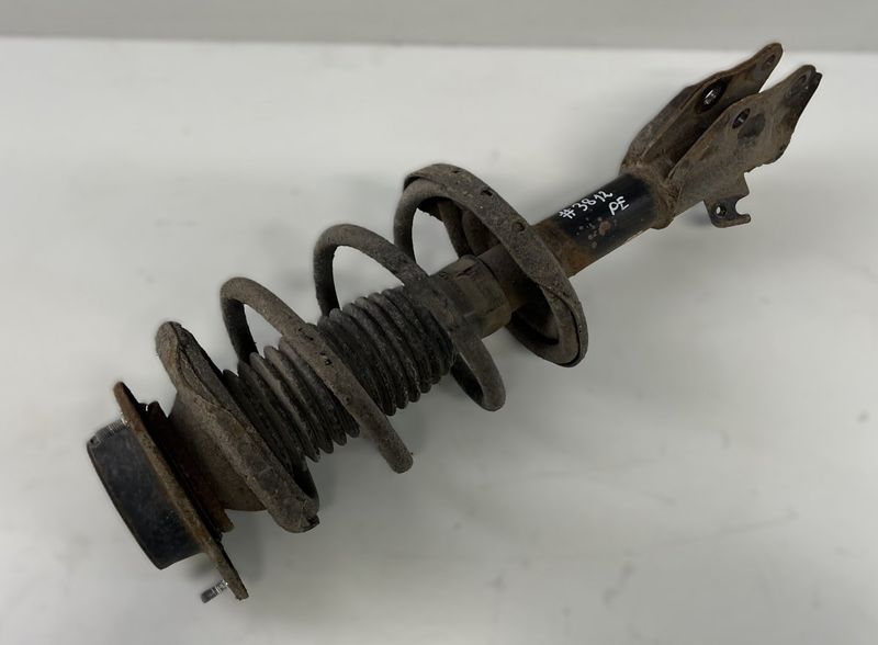 20310SG001 20330SG060 20320FG011 Shock Absorber Front Right SUBARU FORESTER (SJ) (2013-2018)