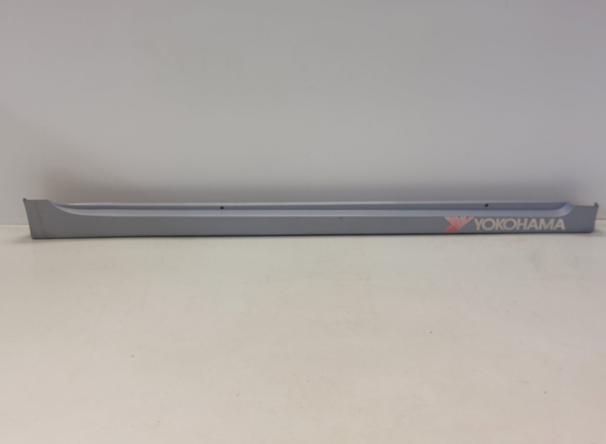 Toyota Prius side skirt right 75850-47010 7585047010 Side Skirt Right TOYOTA ...