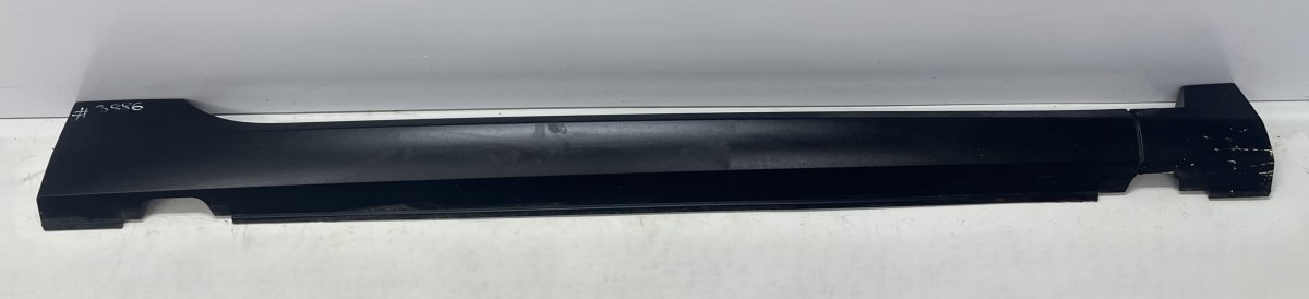 Peugeot 2008 порог (правый) 96781715XT Side Skirt Right PEUGEOT 2008 I (A94...